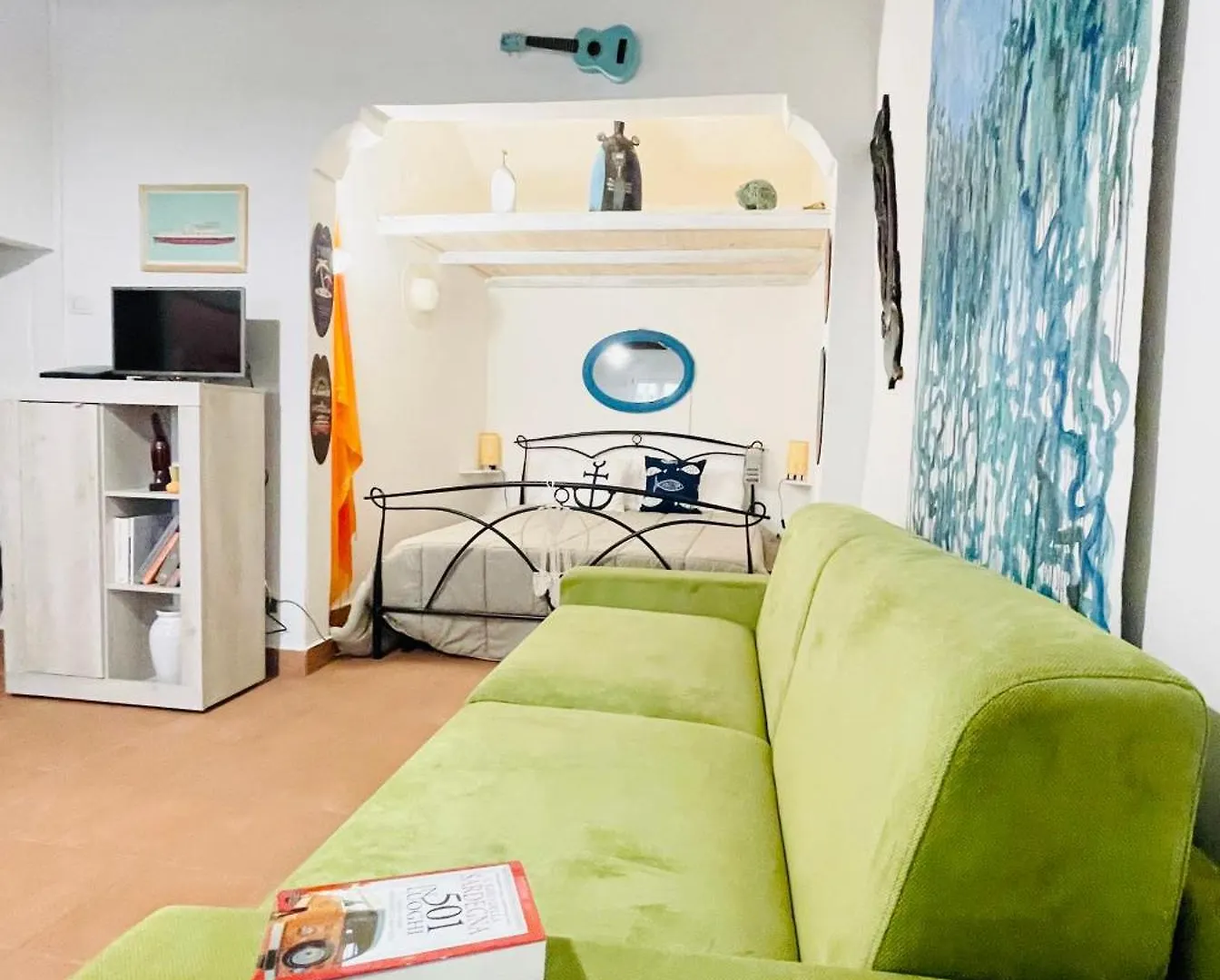 Gaudi Art Room Alghero