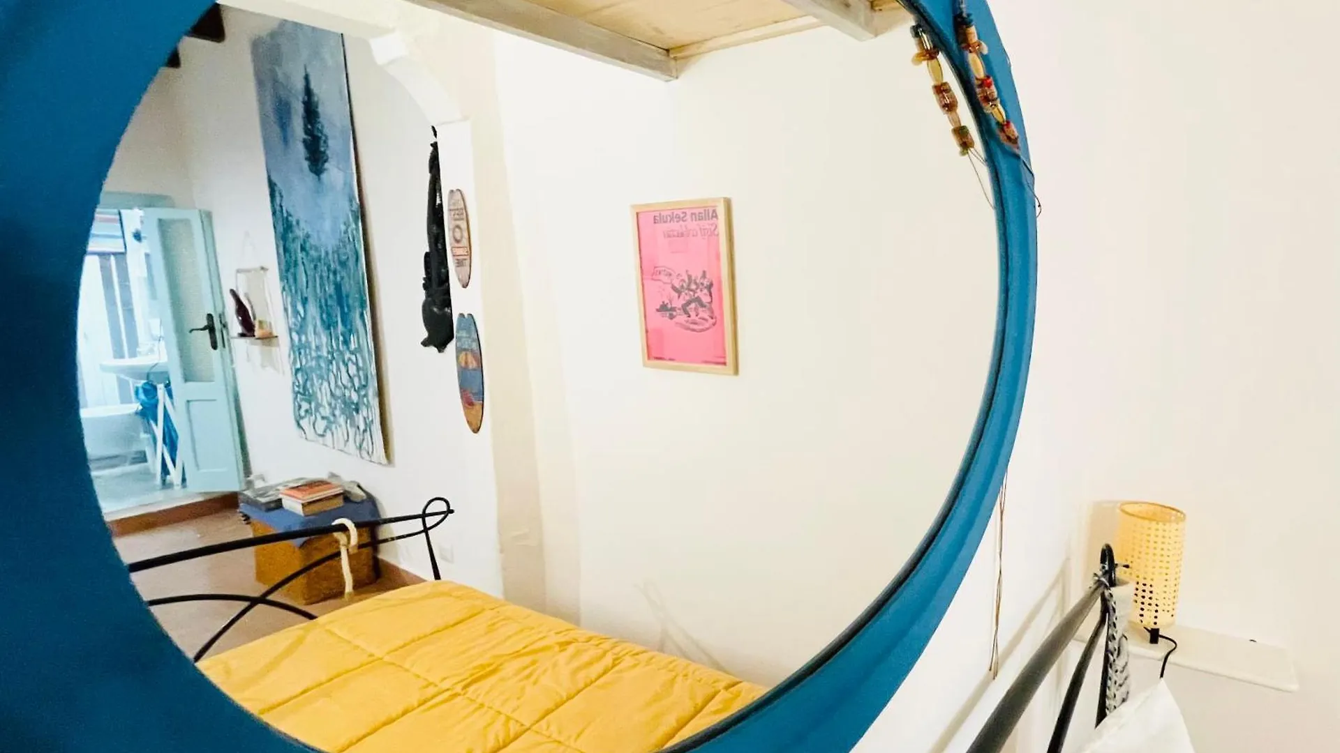 Apartment Gaudi Art Room Alghero